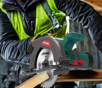 What Can You Cut With A Compact Circular Saw?