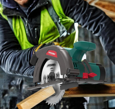 What Can You Cut With A Compact Circular Saw?